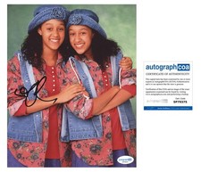 Tia Mowry AUTOGRAPH Signed 8x10 Photo ACOA