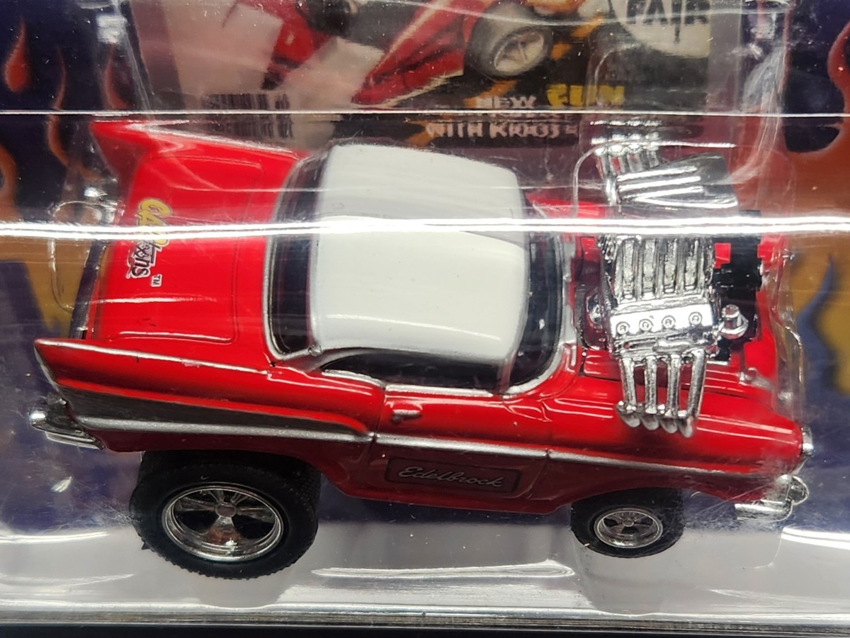 2002 Muscle Machines 1:64 Scale CARtoons • 1957 Chevrolet Bel Air