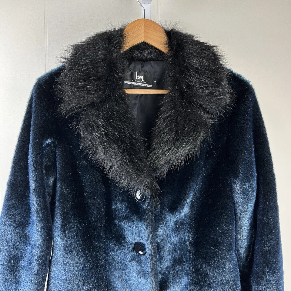 Abrigo Chaqueta Blanc Noir Outerwear Imitación Piel Azul y Negro Largo Medio Talla Pequeña Foto 2 de 4