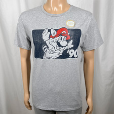 Nintendo Super Mario Bros 3. Men's Medium Gray Flying Raccoon Mario '90 T-Shirt