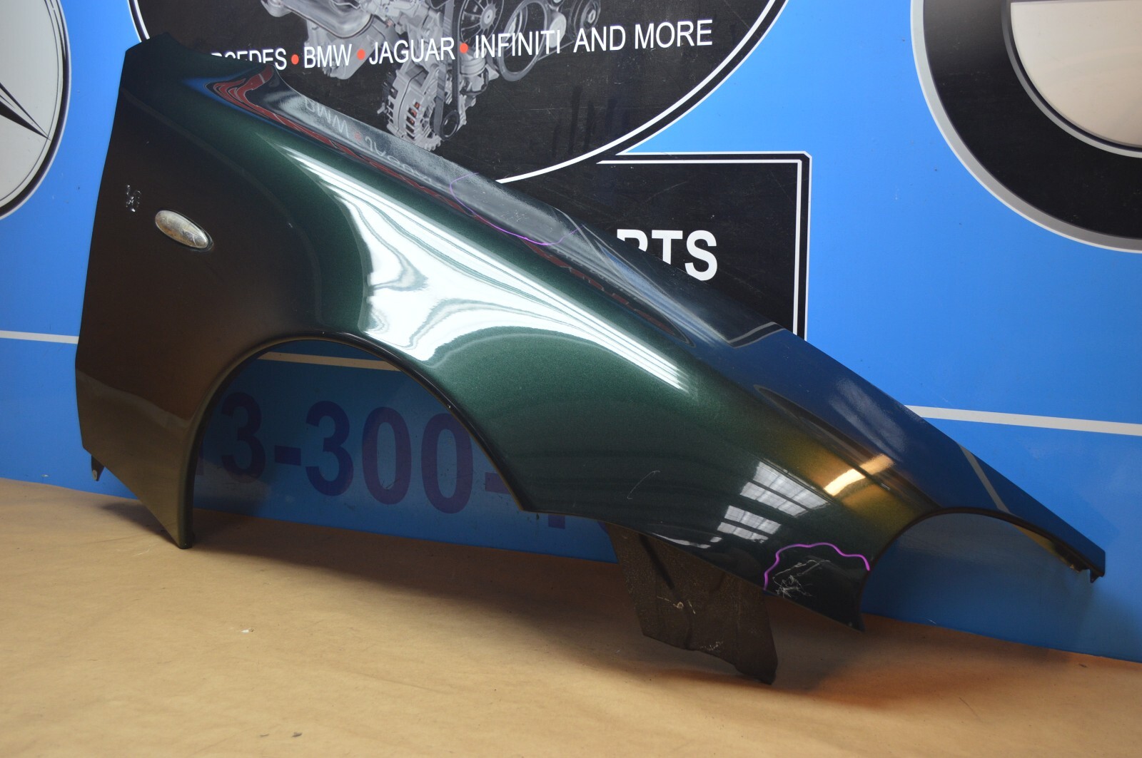 2004 M138 MASERATI M128 GT COUPE FRONT RIGHT PASSENGER SIDE GREEN FENDER