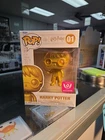Funko Pop! Vinyl: Harry Potter (Gold) Exclusive #01 Ships With Protector