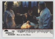 2020 Rittenhouse Umbrella Academy Season 1 Man On The Moon #19 2k3