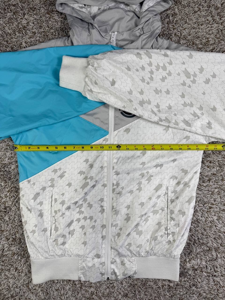 Element ColorblockFull Zip Windbreaker Jacket Men… - image 5