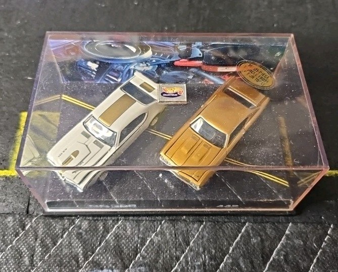 Hot Wheels 30th Anniversary of '69 Muscle Cars Series Set 1 Of 2 MIB