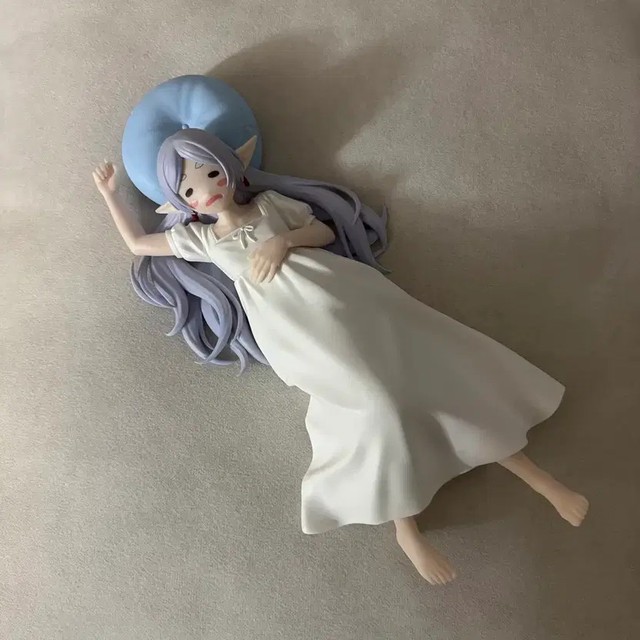 Jang Song's Priren Naptime Figure