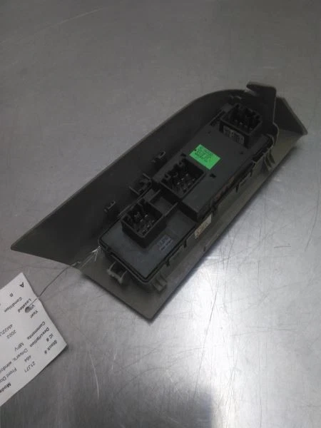 Driver Front Door Switch Driver's Window Master Fits 02-05 EXCURSION 782142 Foto 4 de 4