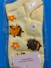 Birdie Tam Guinea Pig Bumble Bee Ankle Socks Soft Cotton Blend Buzz Flowers Yell