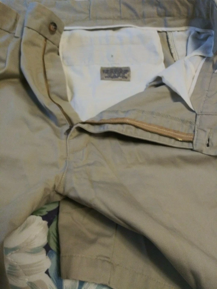 Pantalones Cortos George Foreman Caqui Plisados Hombre Etiqueta Talla 42 W Actual 46 X 13.5 Foto 2 de 4