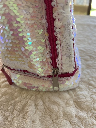 Fast Forward Girls Panda White Sequins Pink Purple Poms Zip Lunch Box - Picture 7 of 10