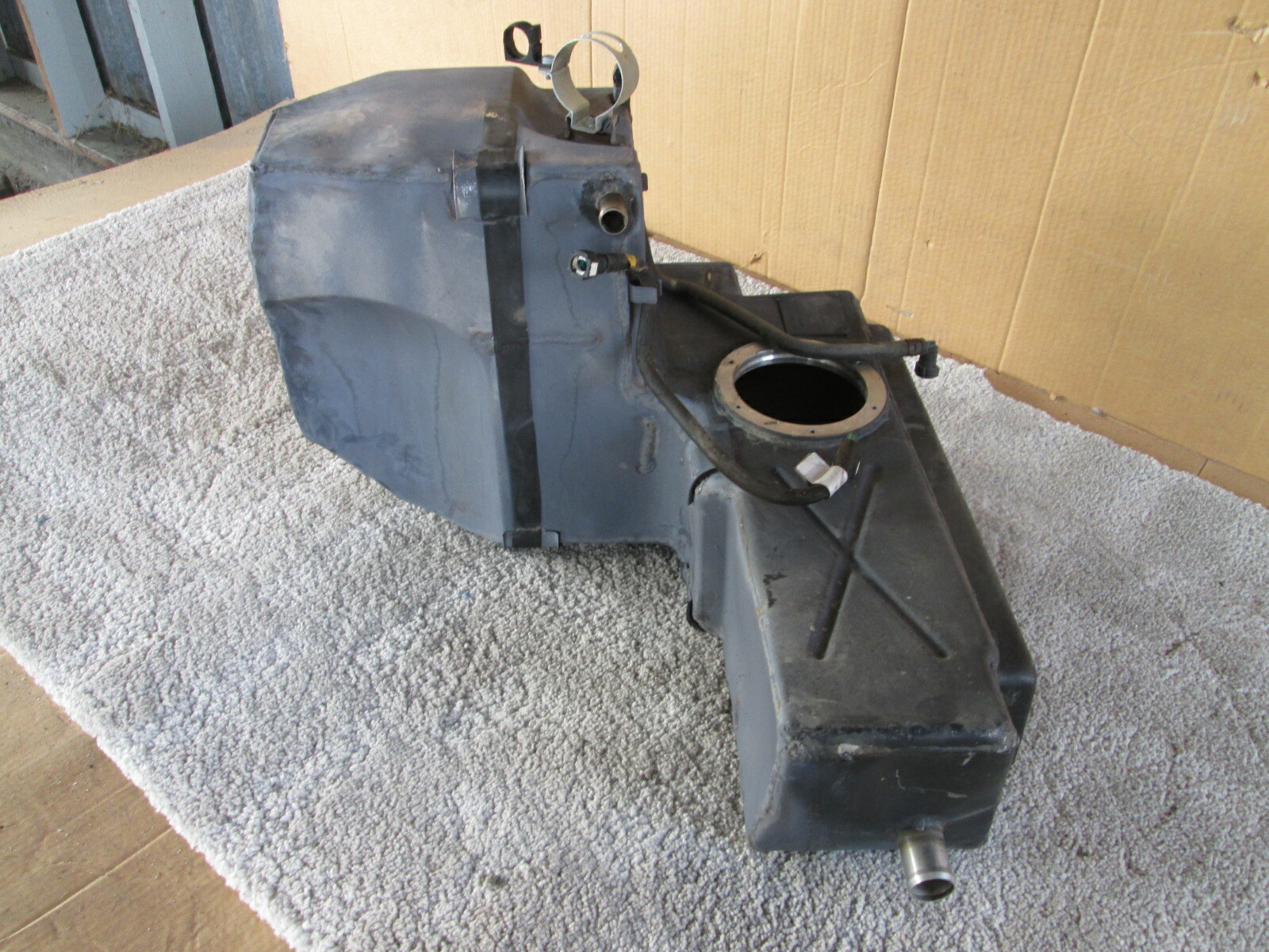 Lamborghini Gallardo Spider LH Fuel / Gas Tank- P/N 407201075A