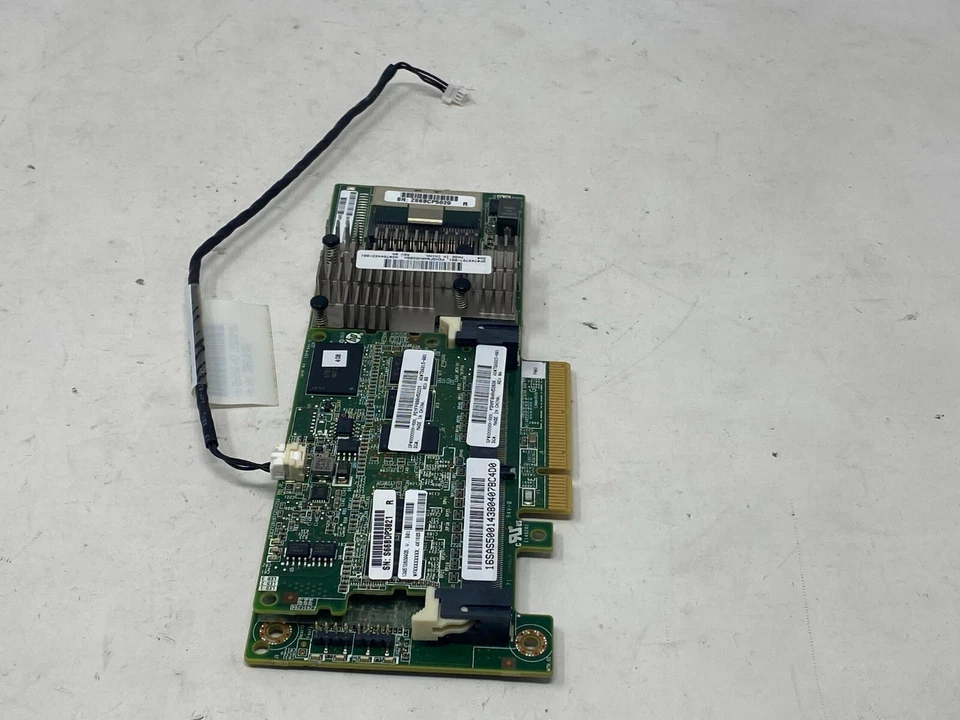 726821-B21 HP P440 Smart Array 12GB/s SAS Controller 726823-001 w/ 4GB FBWC - Image 2 of 4