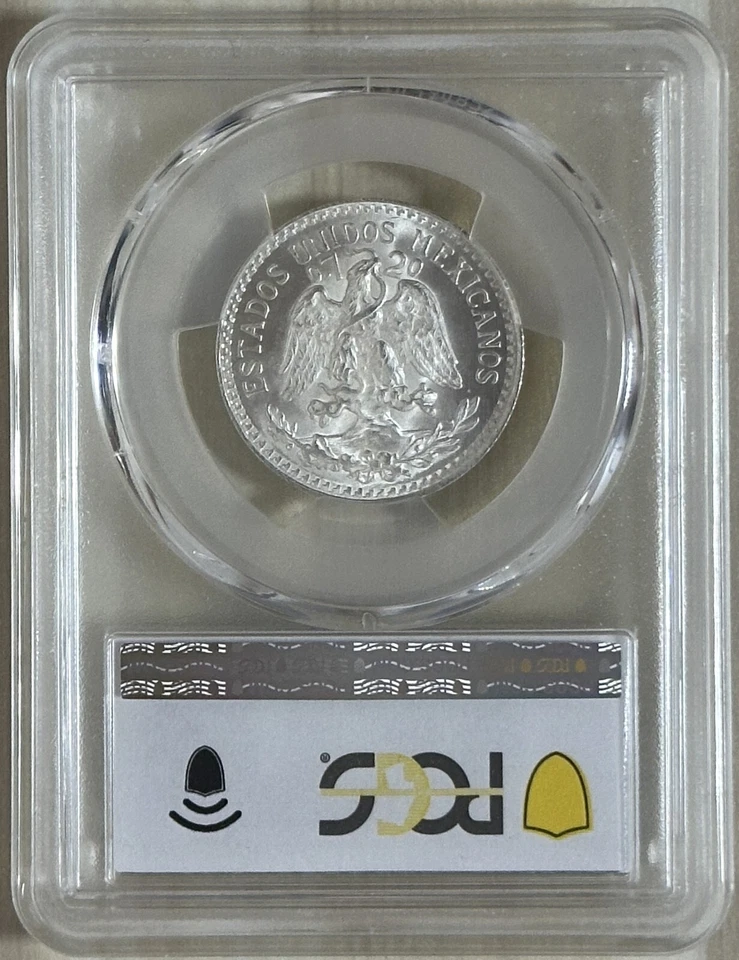 Moneda de plata México 1944 - M 50 centavos ChBU sin circular sin circular graduación profesional MS 67 KM# 447 Foto 2 de 2