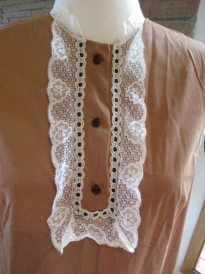 Camisola vintage Vanity Fair lingerie camisola marrom acabamento em renda pequena - Imagem 2 de 4