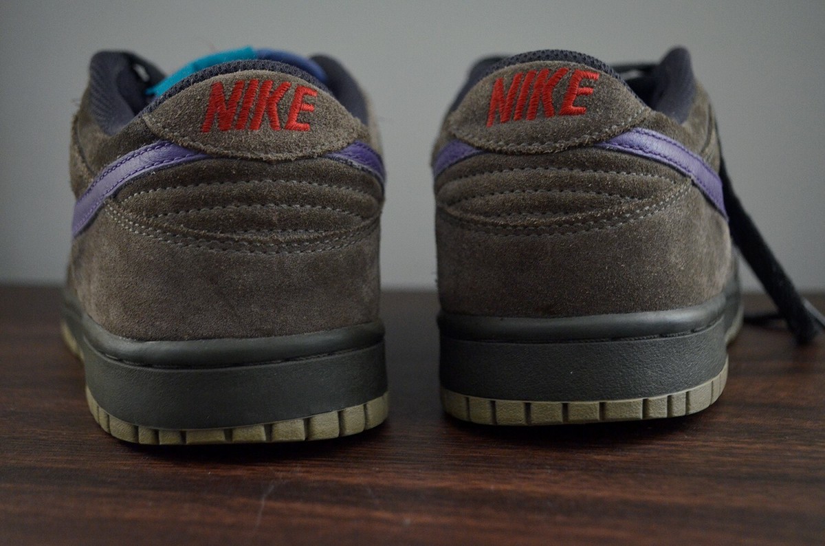Preowned Nike Dunk Low CL Newsprint / Varsity Purple Preowned Nike Dunk Low CL Newsprint / Varsity Purple