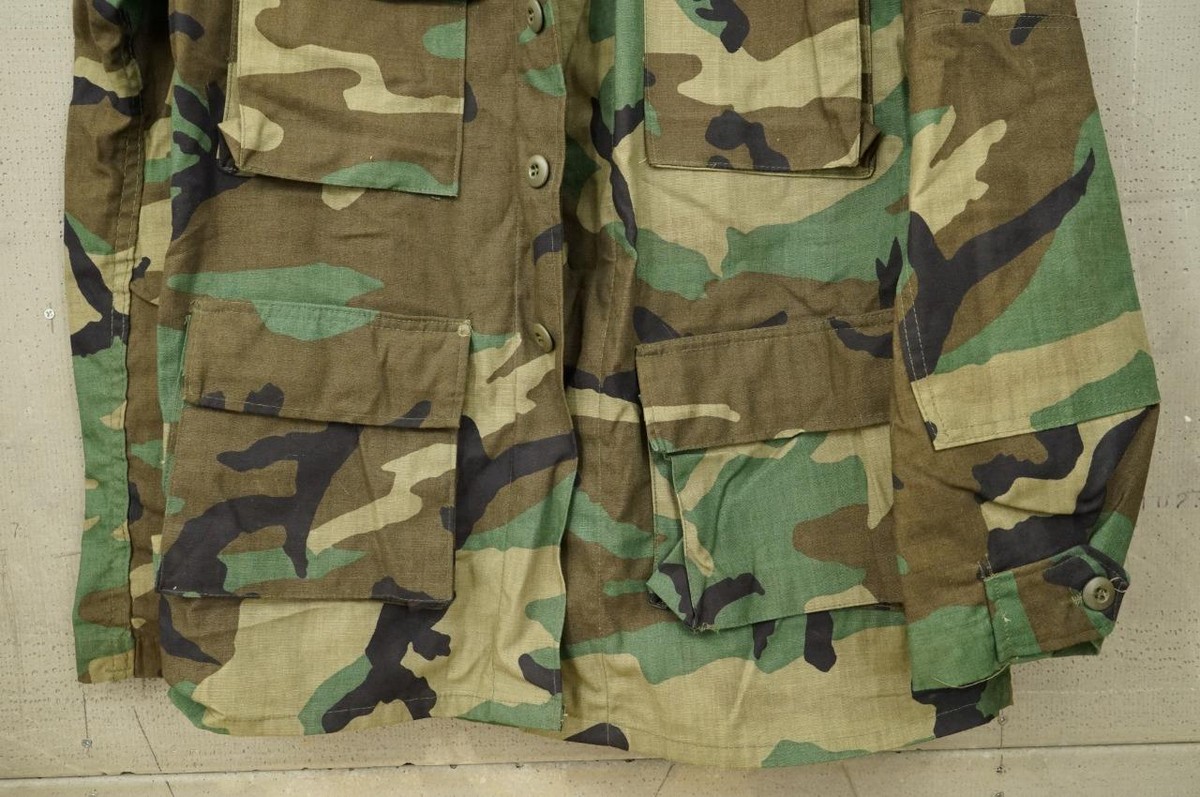 U.S. ARMY 迷彩服 SMALL REGULAR U.S. ARMY 迷彩服 SMALL REGULAR
