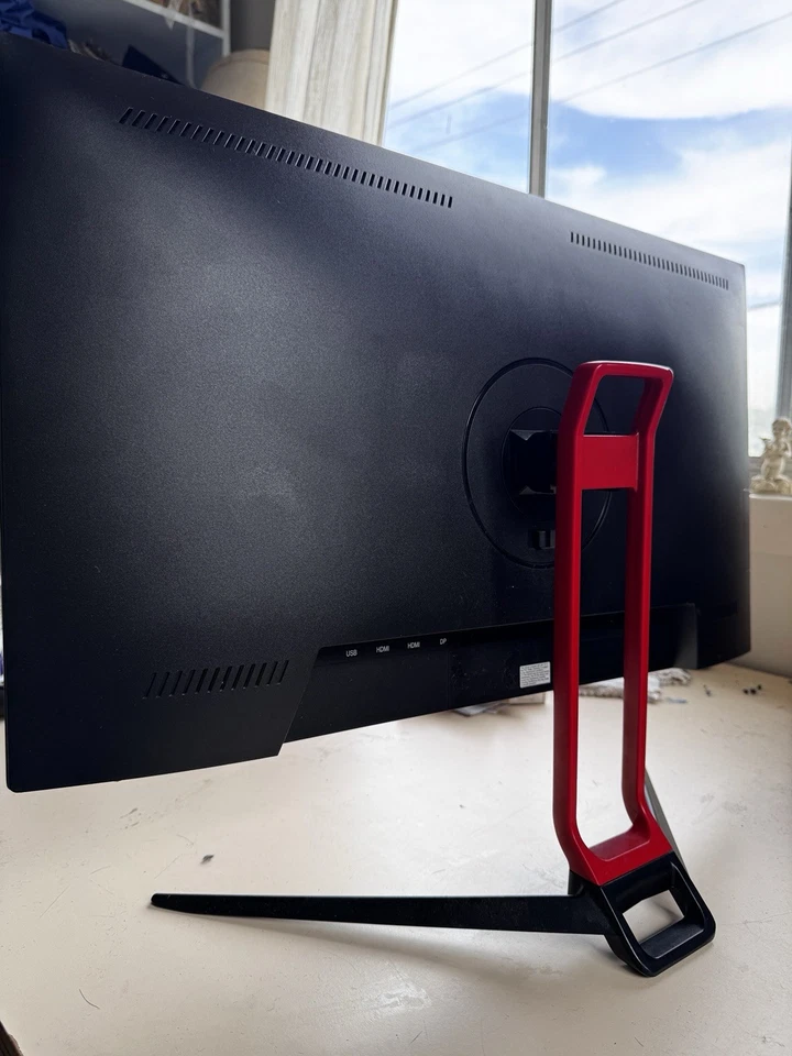 Gaming 4K Monitor, 28 Inch UHD 3840×2160 LED 4K Monitor, 2 speakers built in - Image 3 of 3