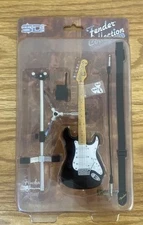 SD Toys Fender Collection Serie 1  - 1/6 Scale Model Fender Stratocaster NIB
