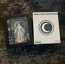 Mezco One  12 Collective Marvel Comics Moon Knight Action Figure  SEALED