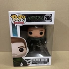 Funko Pop! Vinyl: DC Universe Arrow Oliver Queen #206