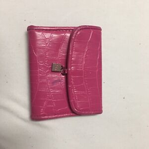 Mary Kay® MK Pink Faux Croc Wallet New In Factory Plastic 