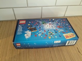 LEGO 40253 Seasonal: Christmas Build-Up 24 in 1 Creative Set