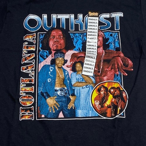 OutKast Black Graphic HotLanta Short Sleeve T-Shirt Adult Size S NEW Spencer’s - Picture 2 of 6