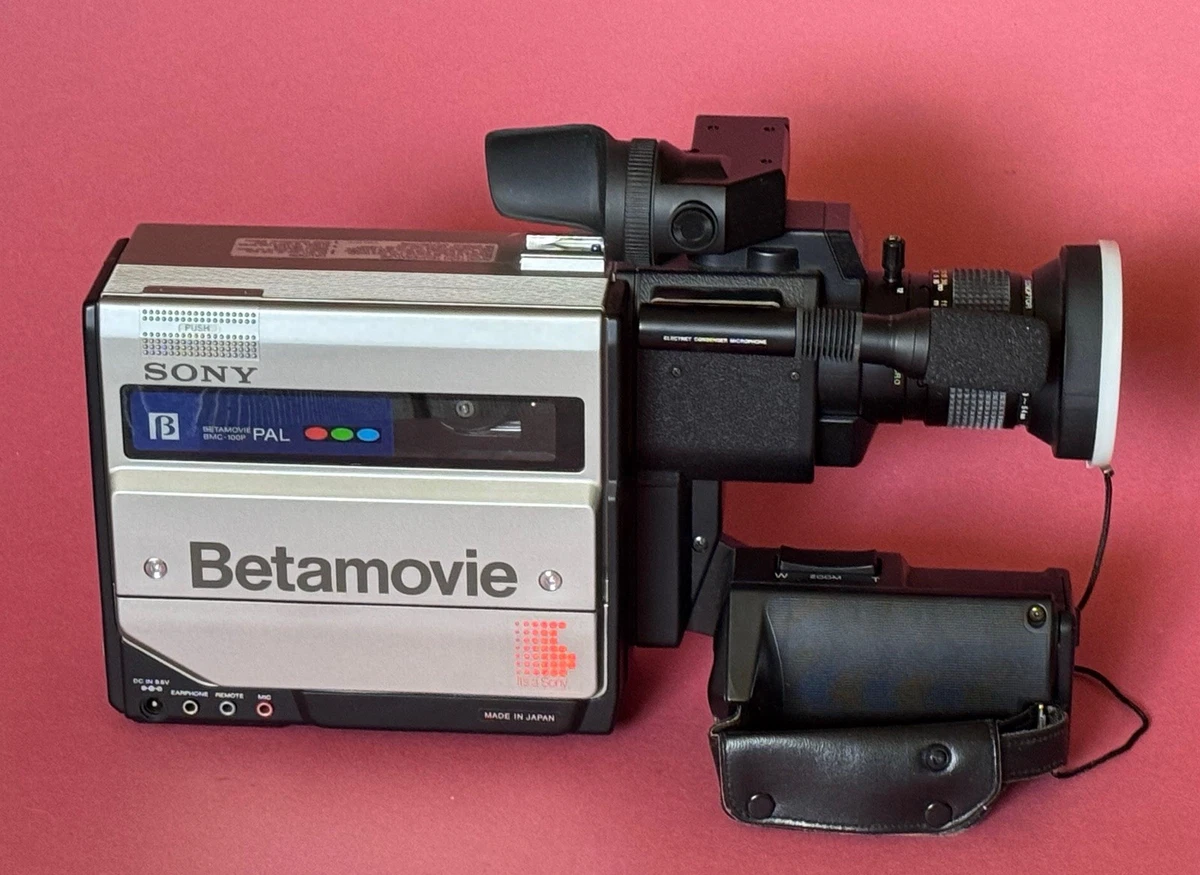 Vintage Sony BMC-100p Betamovie Camera with Charger, Mic in a Hard Case