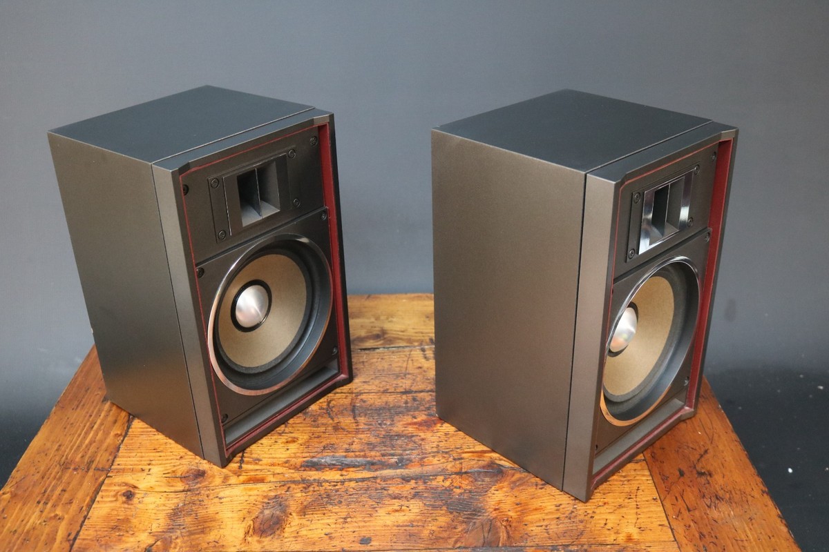 Technics SB-F44 Speakers 2-way Bookshelf MIDI HiFi Excellent 1980s