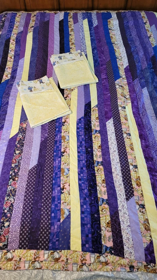 La Bella y la Bestia Manta Hecha a Mano Tira Edredón y Fundas de Almohada Púrpura Celestial Foto 2 de 4