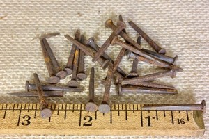 1” Old Square Nails 10 Real 1850’s Vintage Rusty Patina 5/32” Round Head Brads