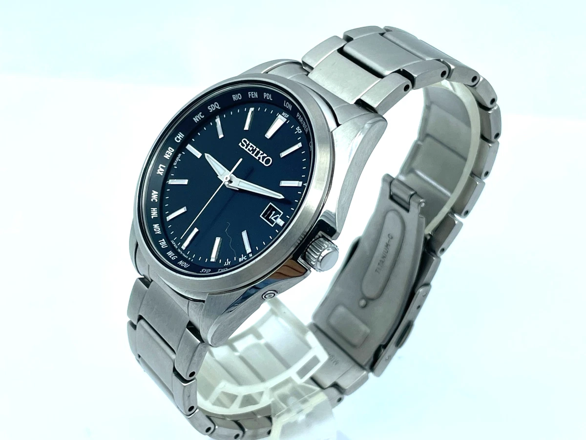 Reloj Solar Seiko Radio Control Onda Casi Como Nuevo Titanio Zafiro 7B75-0AA0