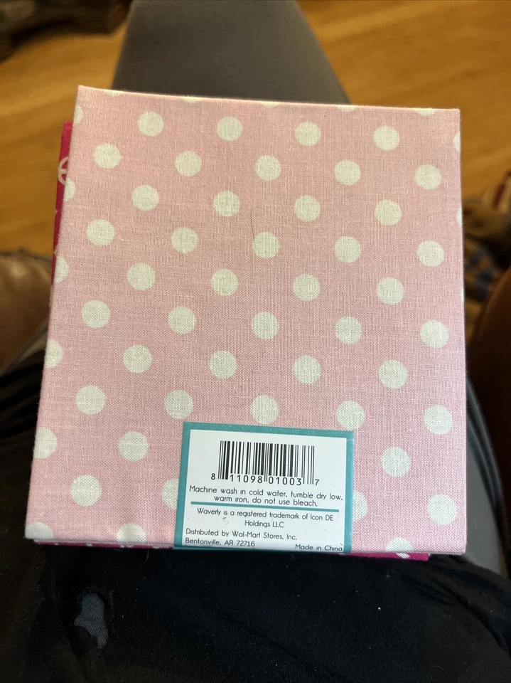FAT QUARTER  waverly inspirations 18x21 pink with white dots  - Image 2 of 2