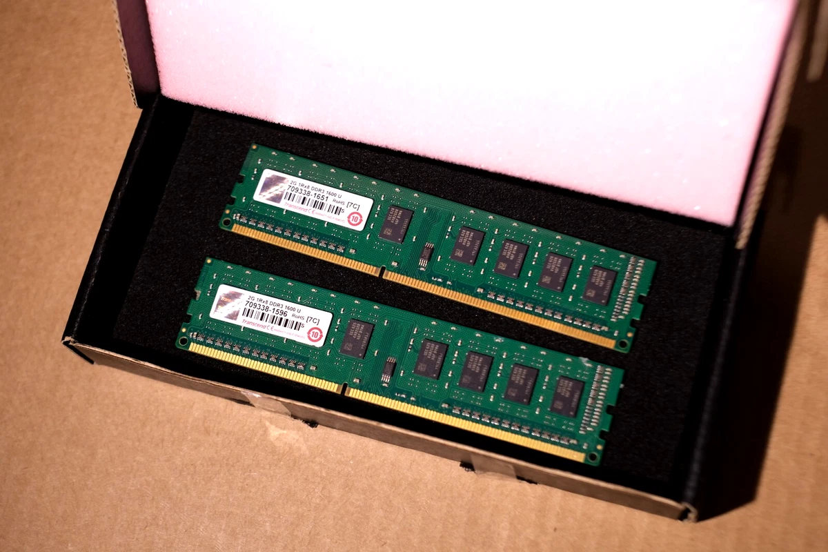 Barrette Mémoire RAM Transcend 2 Go DDR3 1333 MHz, Format UDIMM, Occasion état Parfait