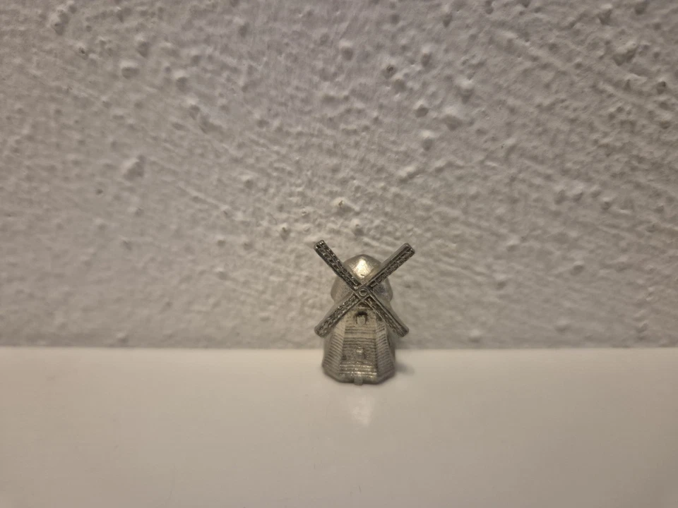 Monopoly  Europa Edition Ersatzteile: Spielfigur Windmühle - Bild 1 von 1