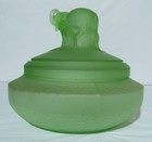 Green Depression Glass "Elephant and Babies" Powder Box. Uranium-GLOWS GREAT WOW — photo 3