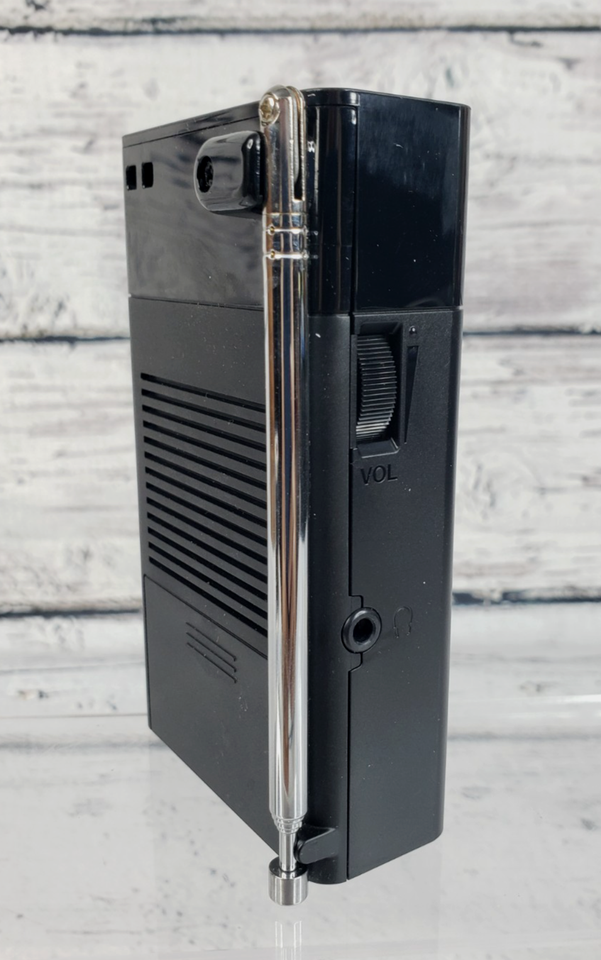 Sony ICF-P26 Portable Pocket AM/FM Radio Built-in Speaker Black CIB Box ...