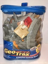Fisher Price Geo Trax Special Pack 25 (41) Pieces sign bridges tracks Connectors