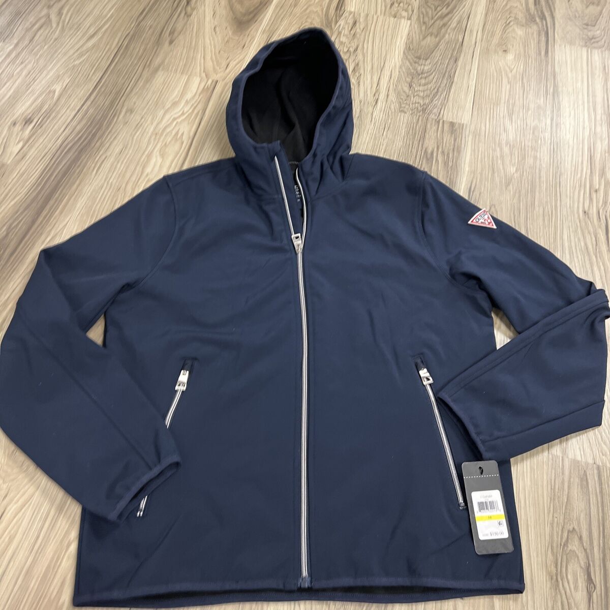Guess Water Resistant Hooded Softshell Jacket With Lining Guess Water Resistant Hooded Softshell Jacket With Lining