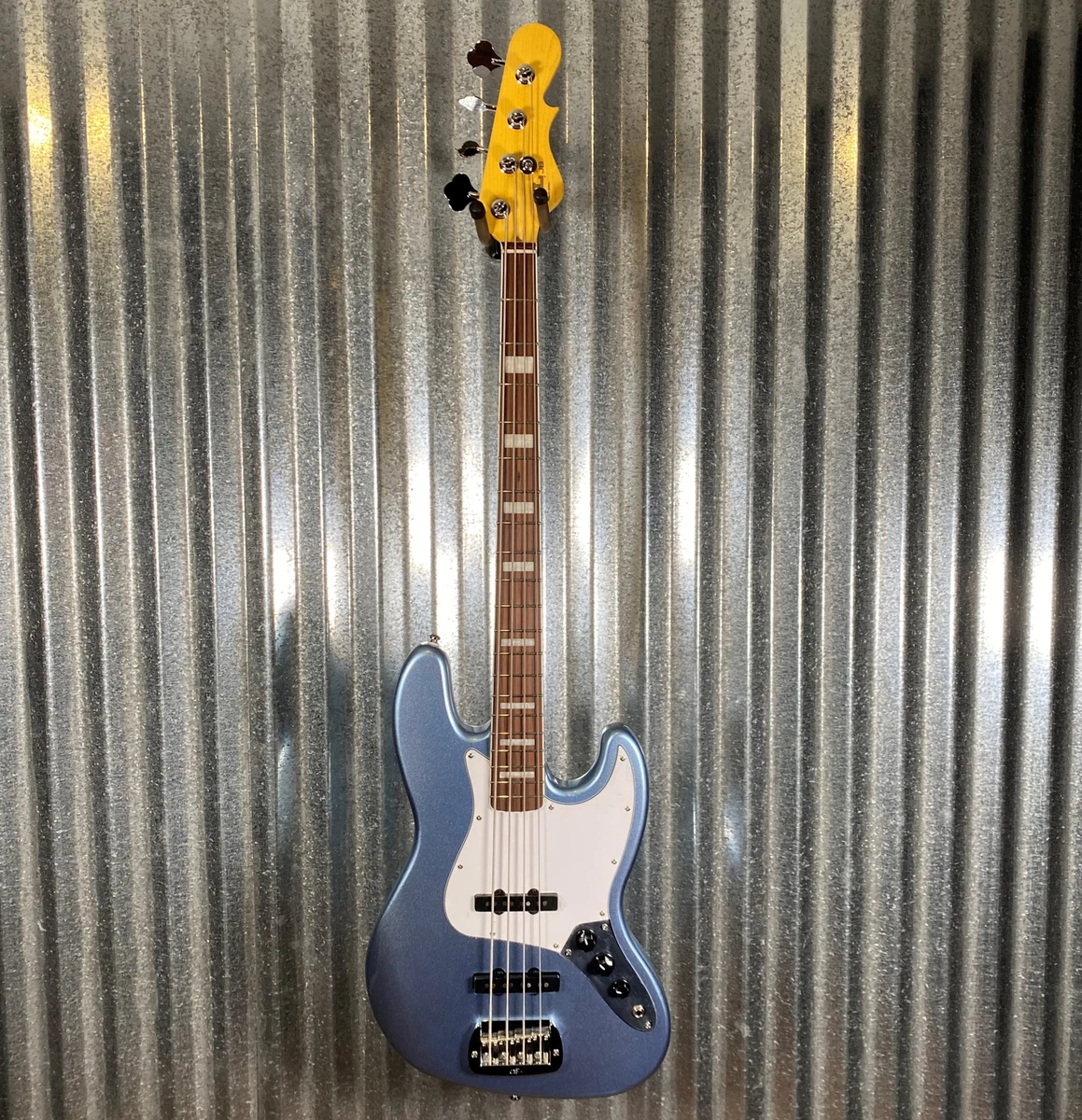 G&l tribute jb electric cheap bass turquoise mist