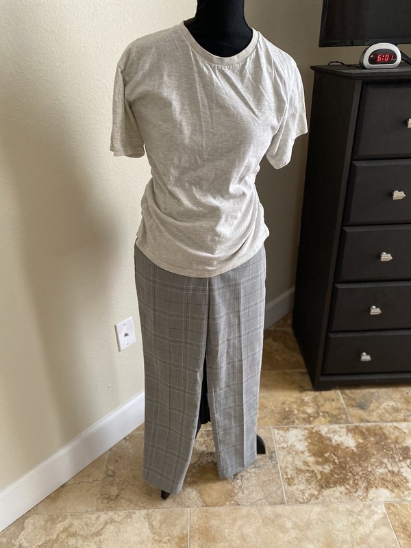 H&M Slim Fit Men's Size 30 Gray Plaid Dress Pants W/ Top CSG Size Medium Lot 🔥