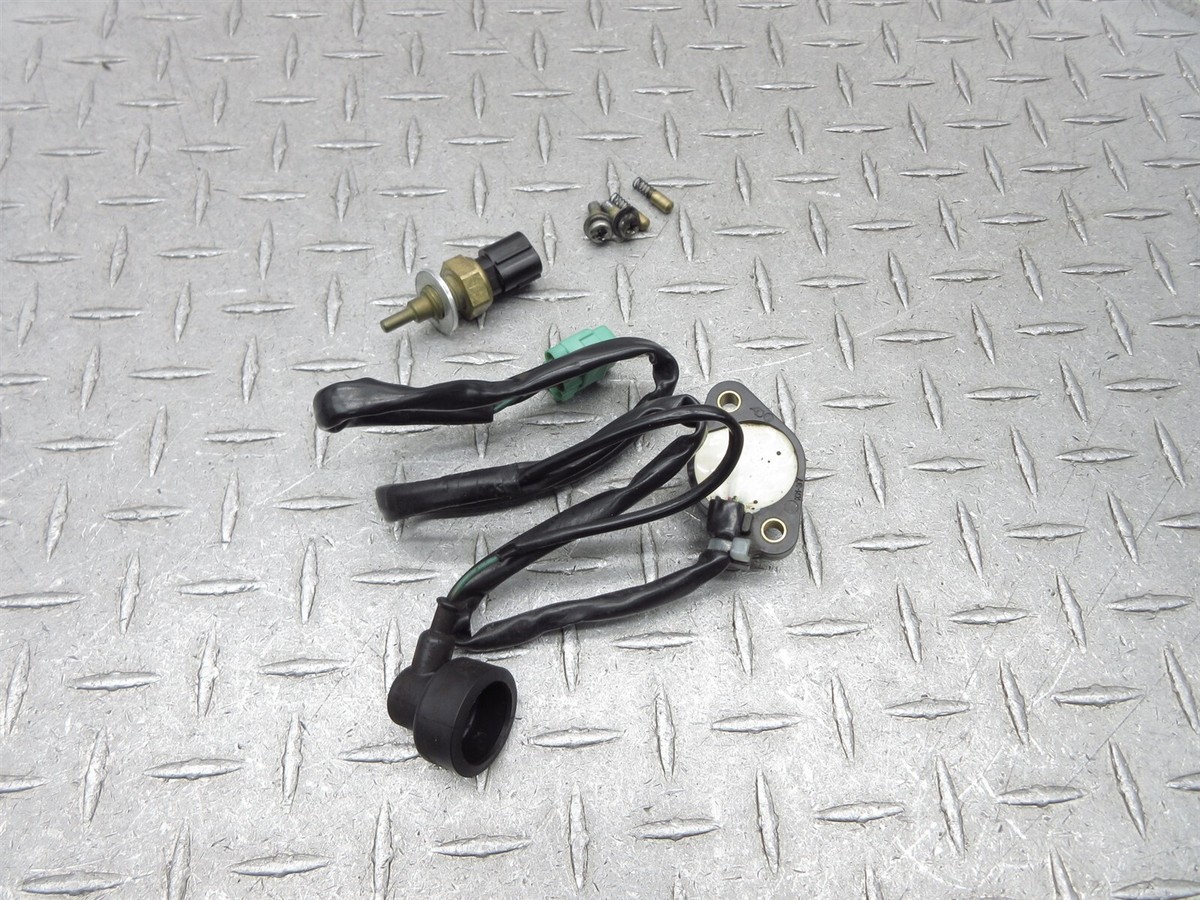 なおさと様 2011 08-11 Kawasaki ZX14R ZX14 Neutral Gear Position Switch