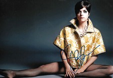 Selma Blair autograph signed 20x30 cm picture