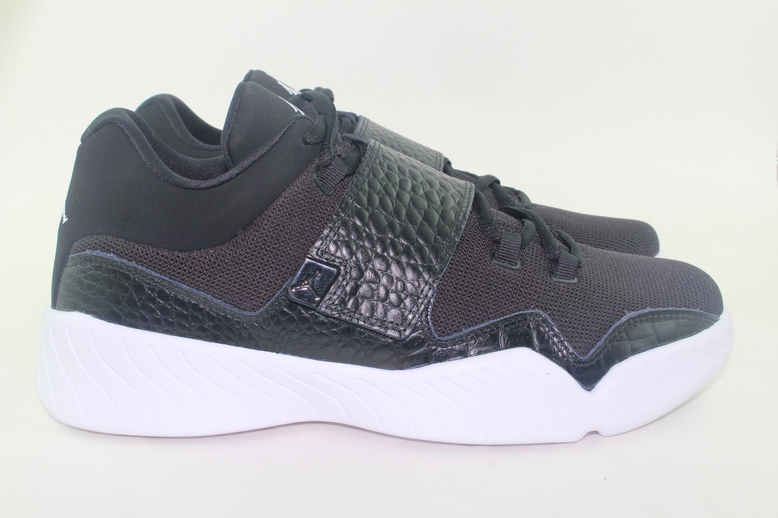 JORDAN J23 LOW MEN SIZE 10.0 NEW WHITE BLACK BASKETBALL RARE The latest discount shoes for men and women JORDAN J23 LOW MEN SIZE 10.0 NEW WHITE BLACK BASKETBALL RARE The latest discount shoes for men and women