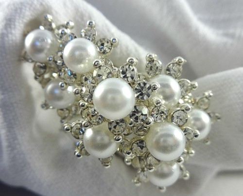 SILBER STRASS BLUMEN HAARNADEL PERLE weiß HAARNADELN BRAUT HOCHZEIT HAARSCHMUCK - Bild 3 von 12