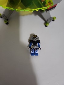 Vintage LEGO Set 6975 Space Alien Avenger  W/ 6999 Cyber Saucer 100% Complete