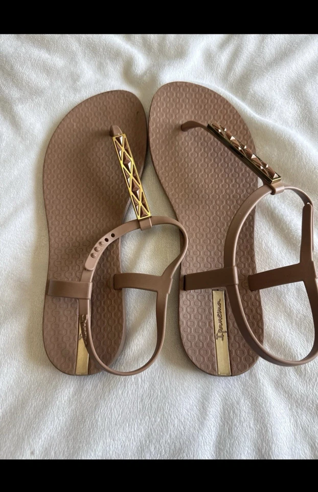 Sandalias Ipanema Mujer Premium Lenny Desire Bandolera Tostadas Talla 8 Usadas Foto 2 de 4