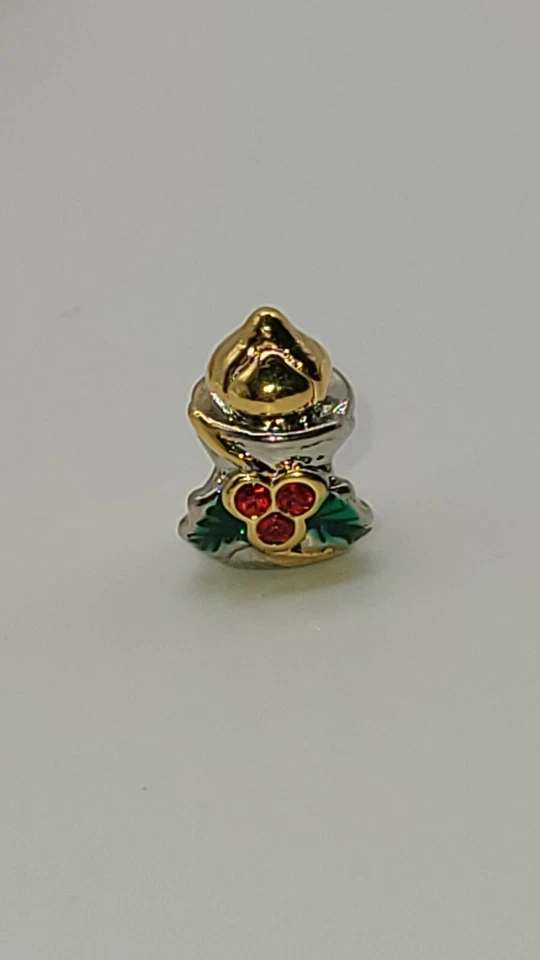 Dije Pugster de velas de Navidad dorado y plateado.   Añadir a pulseras europeas  Foto 4 de 4