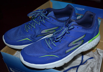 Mens Skechers Go Run Disperse 400 Performance Shoe Size 10.5