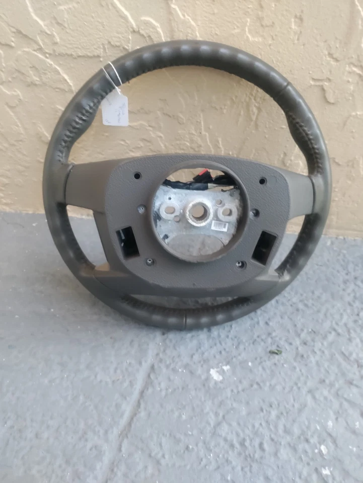 VOLANTE FORD FUSION 2011 - Imagem 4 de 4